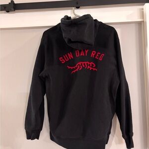 Sunday Red Tiger Hoodie Men’s Medium Sun Day Red Embroidered Golf Pullover